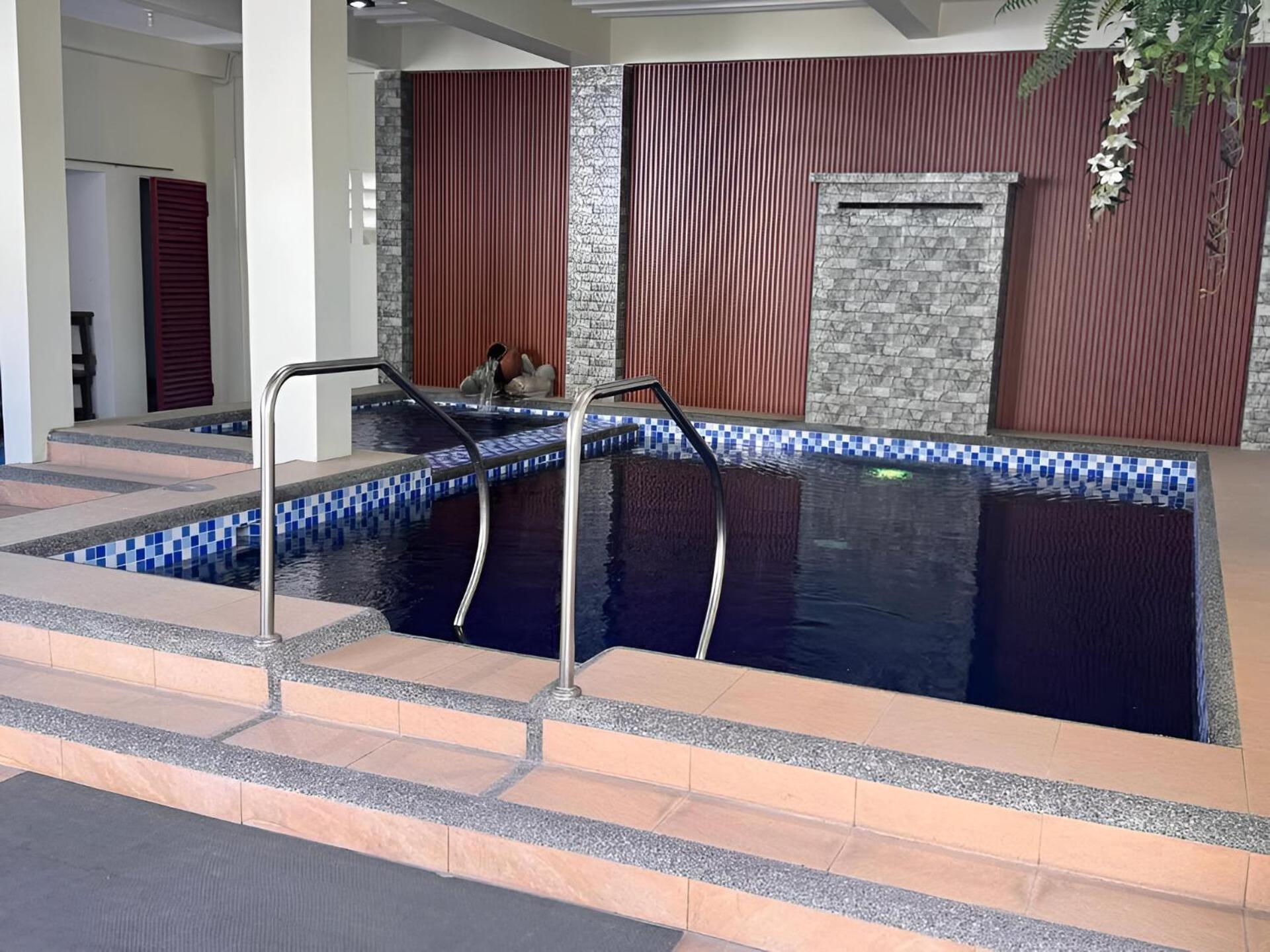 Casa Alberto Of Calapan Town Center Exterior photo